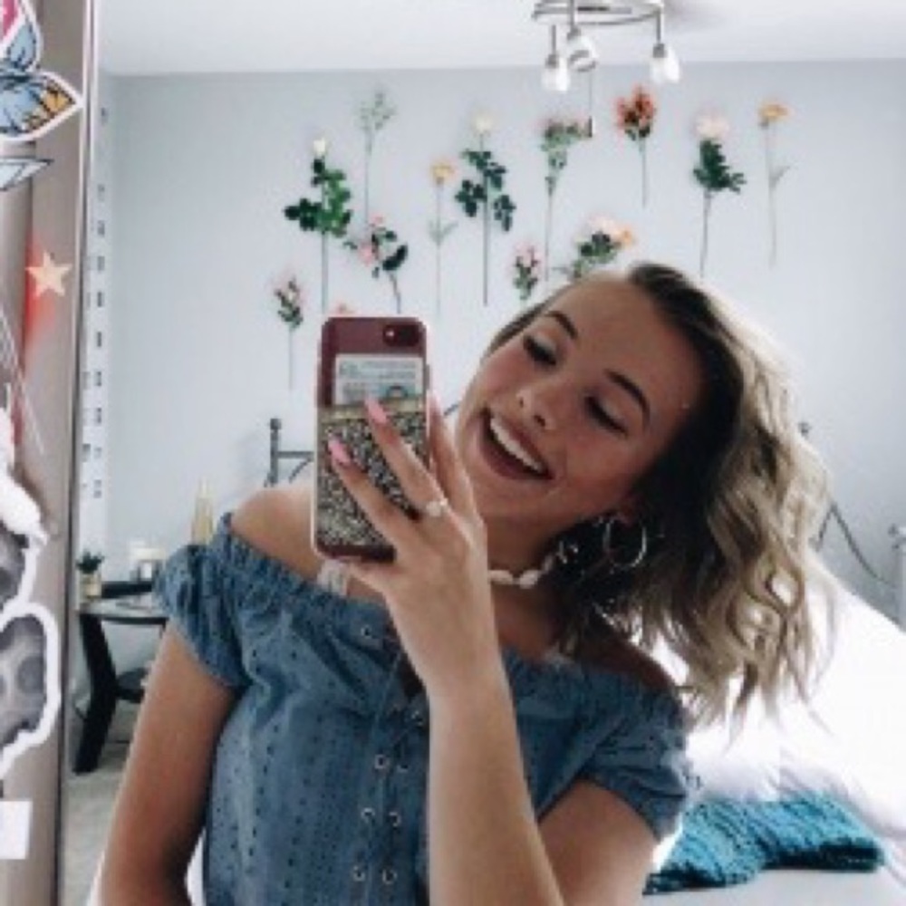 Meet your Posher, Alaria